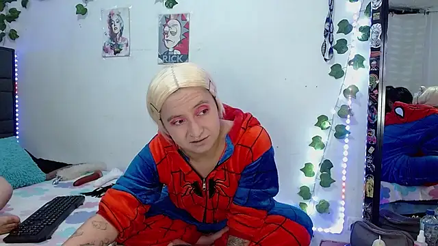 the lesbian game online show from 10-22-25, 03:29