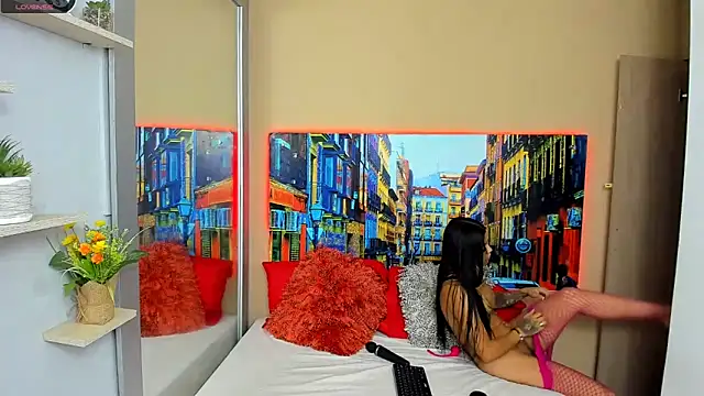 CristalLoren online show from 01-22-25, 12:27