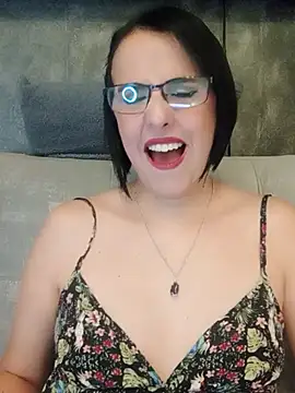 IsisBlake online show from 02-13-25, 11:37