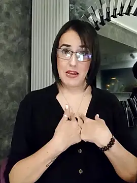 IsisBlake online show from 02-19-25, 07:38