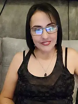 IsisBlake online show from 03-07-25, 06:11