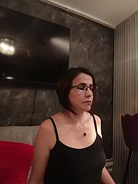 IsisBlake online show from 02-13-26, 02:24