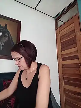 IsisBlake online show from 05-31-26, 07:37