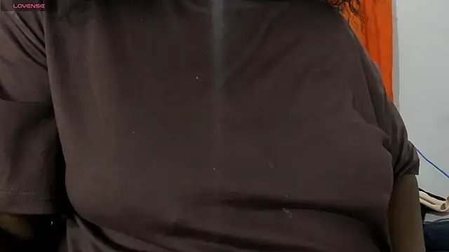lilybaudyn  online show from 06-14-26, 08:38