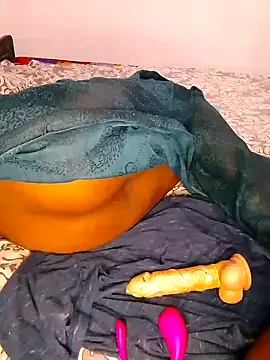 Snapshot of Sexy--queen1 chatting on 02-16-25, 09:48 Sexy--queen1 online show from 02-16-25, 09:48