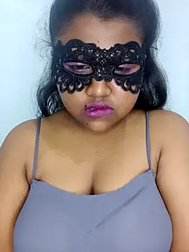 Snapshot of Sexy--queen1 chatting on 10-01-25, 05:52 Sexy--queen1 online show from 10-01-25, 05:52