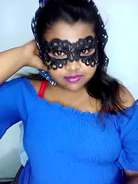 Snapshot of Sexy--queen1 chatting on 10-18-25, 05:25 Sexy--queen1 online show from 10-18-25, 05:25