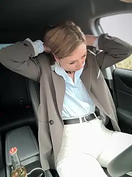 Snapshot of Crazy-Rosa chatting on 03-07-25, 11:40 Crazy-Rosa online show from 03-07-25, 11:40