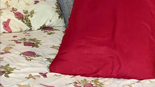 Snapshot of Stick_Twlx chatting on 09-18-25, 09:33 Stick Twlx online show from 09-18-25, 09:33