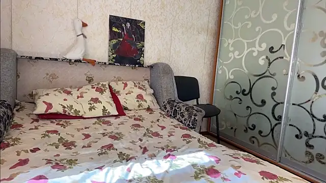 Snapshot of Stick_Twlx chatting on 09-26-25, 08:40 Stick Twlx online show from 09-26-25, 08:40