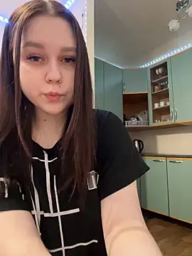 Snapshot of Marylallka5 chatting on 01-14-25, 04:15 Marylallka5 online show from 01-14-25, 04:15