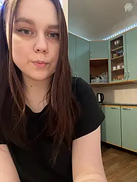 Snapshot of Marylallka5 chatting on 02-15-25, 06:33 Marylallka5 online show from 02-15-25, 06:33
