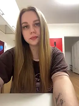 Marylallka5 online show from 04-12-26, 05:40