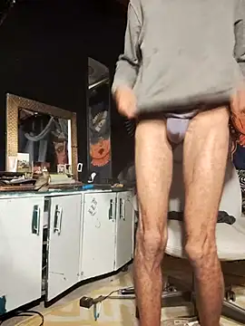 Gillygilly76 online show from 11-08-25, 02:01