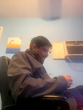 parTy20344 online show from 12-19-25, 08:54