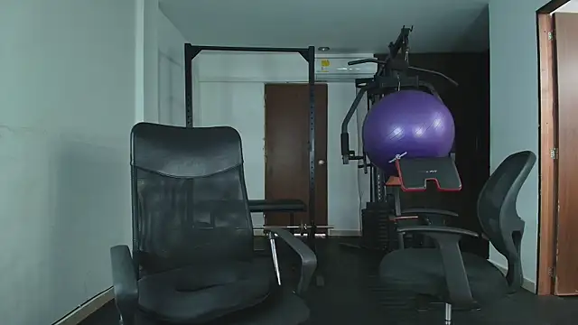 CoupleBigAss online show from 02-05-25, 02:16