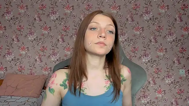 Snapshot of Lolly_Haze chatting on 05-19-26, 03:46 Lolly Haze online show from 05-19-26, 03:46