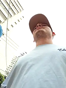 Snapshot of _Ottis_ chatting on 11-13-25, 03:55 Ottis online show from 11-13-25, 03:55