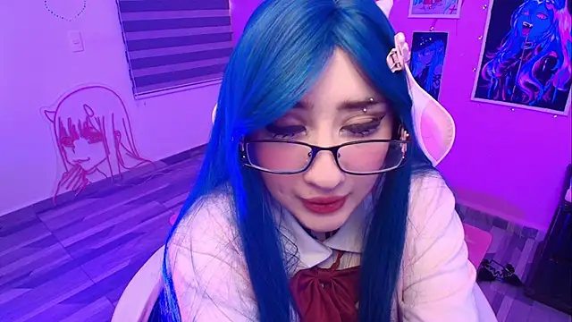 Snapshot of Miwa_violet chatting on 05-28-26, 06:05 Miwa violet online show from 05-28-26, 06:05