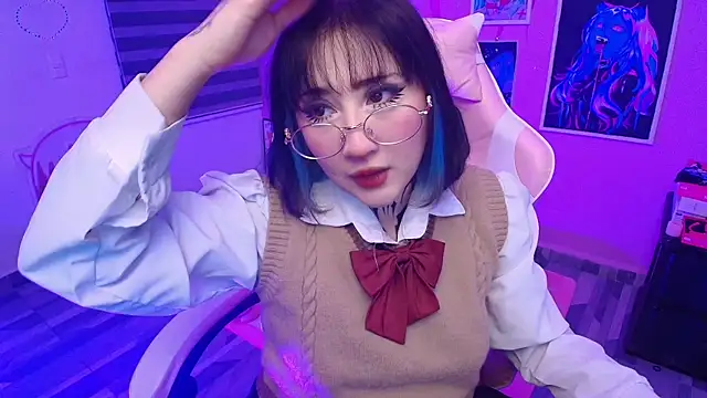 Snapshot of Miwa_violet chatting on 06-06-26, 03:55 Miwa violet online show from 06-06-26, 03:55