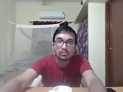 Snapshot of THE_NAKED_BOY chatting on 09-27-25, 05:01 THE NAKED BOY online show from 09-27-25, 05:01