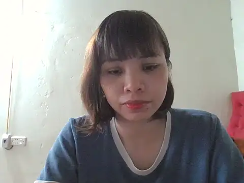 Angela-Eira online show from 10-12-25, 07:40
