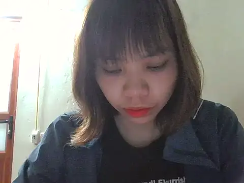 Angela-Eira online show from 10-23-25, 09:02