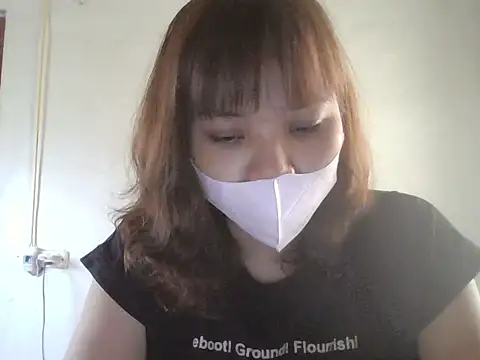 Angela-Eira online show from 05-26-26, 01:12