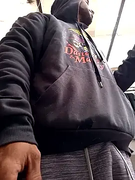 weedmanhot28 online show from 01-10-26, 11:56