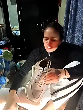 Dakary hot online show from 02-05-26, 08:24