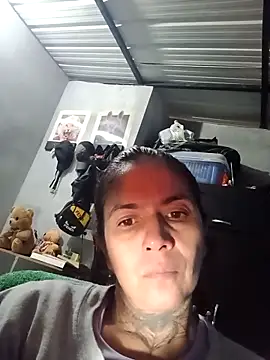 Dakary hot online show from 02-06-26, 10:13