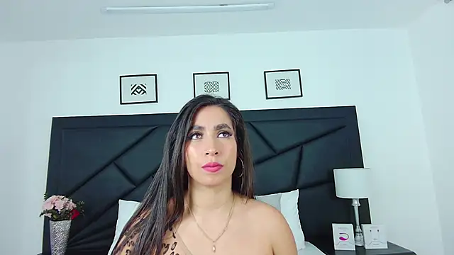 Snapshot of SophieCarther chatting on 02-20-25, 04:14 SophieCarther online show from 02-20-25, 04:14