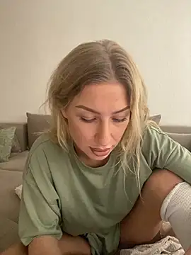 belle98 online show from 11-09-25, 11:30