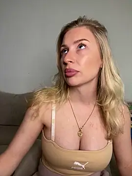 belle98 online show from 05-18-26, 11:38
