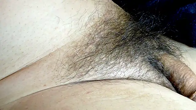 Snapshot of hidenyan02 chatting on 02-27-25, 10:26 hidenyan02 online show from 02-27-25, 10:26