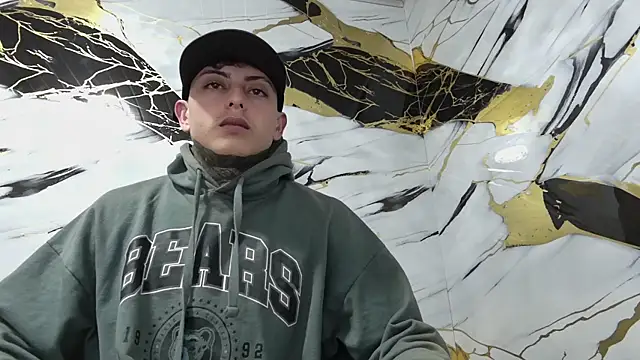 Kevin22 222 online show from 01-10-25, 05:37