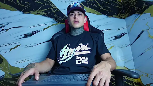 Kevin22 222 online show from 02-04-25, 06:04