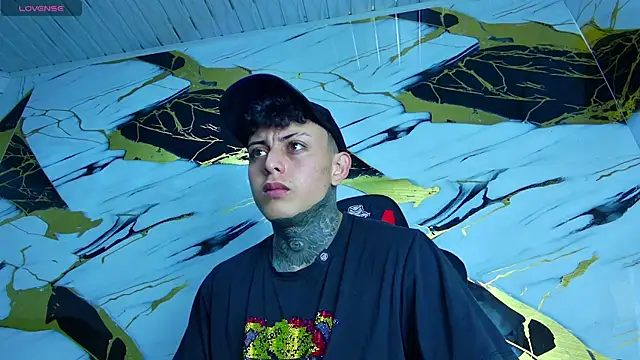 Kevin22 222 online show from 03-18-25, 09:53