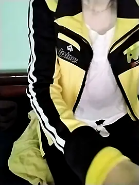 Luxcute286 online show from 03-11-26, 12:38