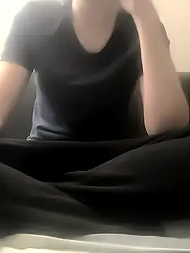 Naked Ben online show from 01-04-25, 07:24