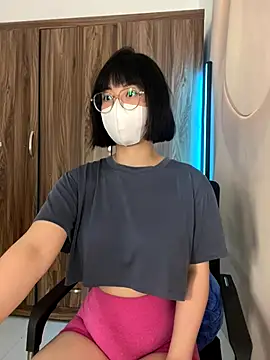 Baby Claraa online show from 09-18-25, 07:32