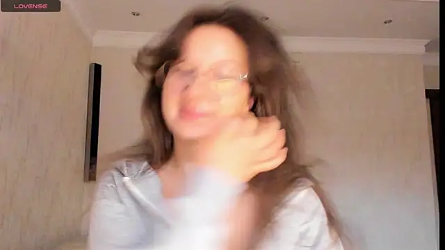 Lilith lutherlow online show from 01-25-25, 10:29