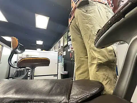 Snapshot of RawRyder8 chatting on 01-11-25, 11:13 RawRyder8 online show from 01-11-25, 11:13