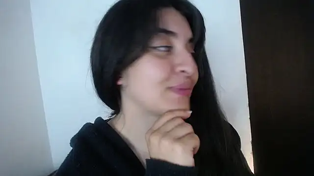 Snapshot of moritalatina chatting on 02-18-25, 01:21 moritalatina online show from 02-18-25, 01:21