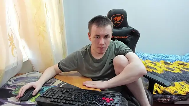 iliaskrislove online show from 10-26-25, 04:18