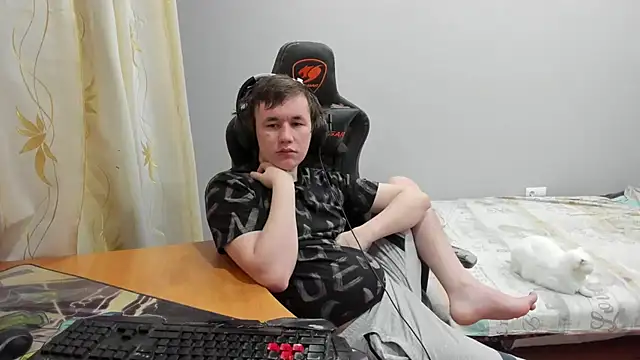 iliaskrislove online show from 02-06-26, 11:30