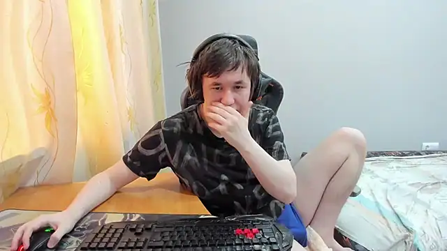 iliaskrislove online show from 04-06-26, 04:46