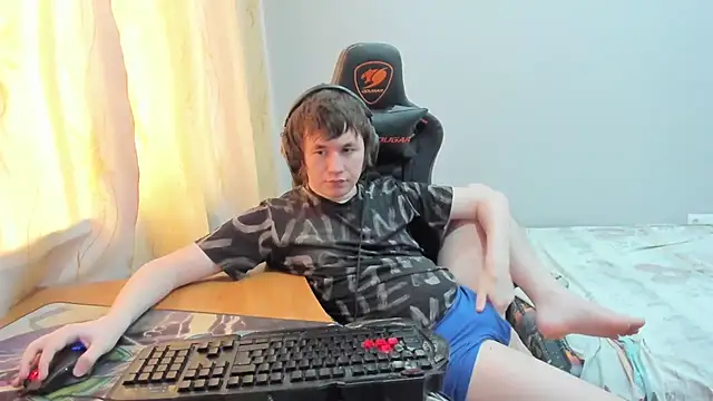 iliaskrislove online show from 04-09-26, 06:02