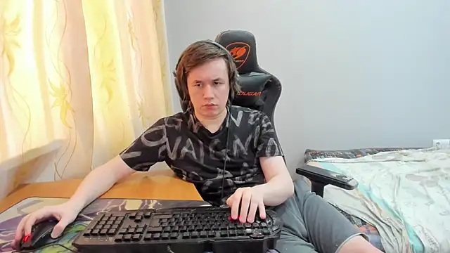 iliaskrislove online show from 04-15-26, 02:40