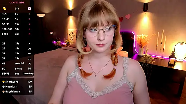 Aemilia  online show from 03-16-26, 08:51